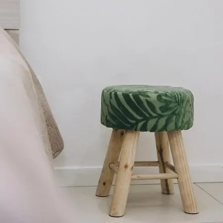 Mini Design Apt In San Mamolo Διαμέρισμα *